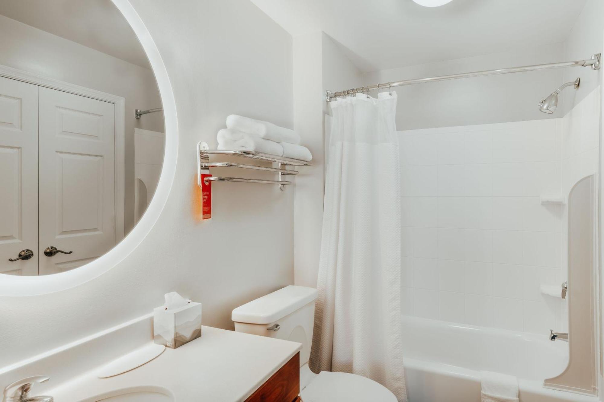 Towneplace Suites Stafford Luaran gambar