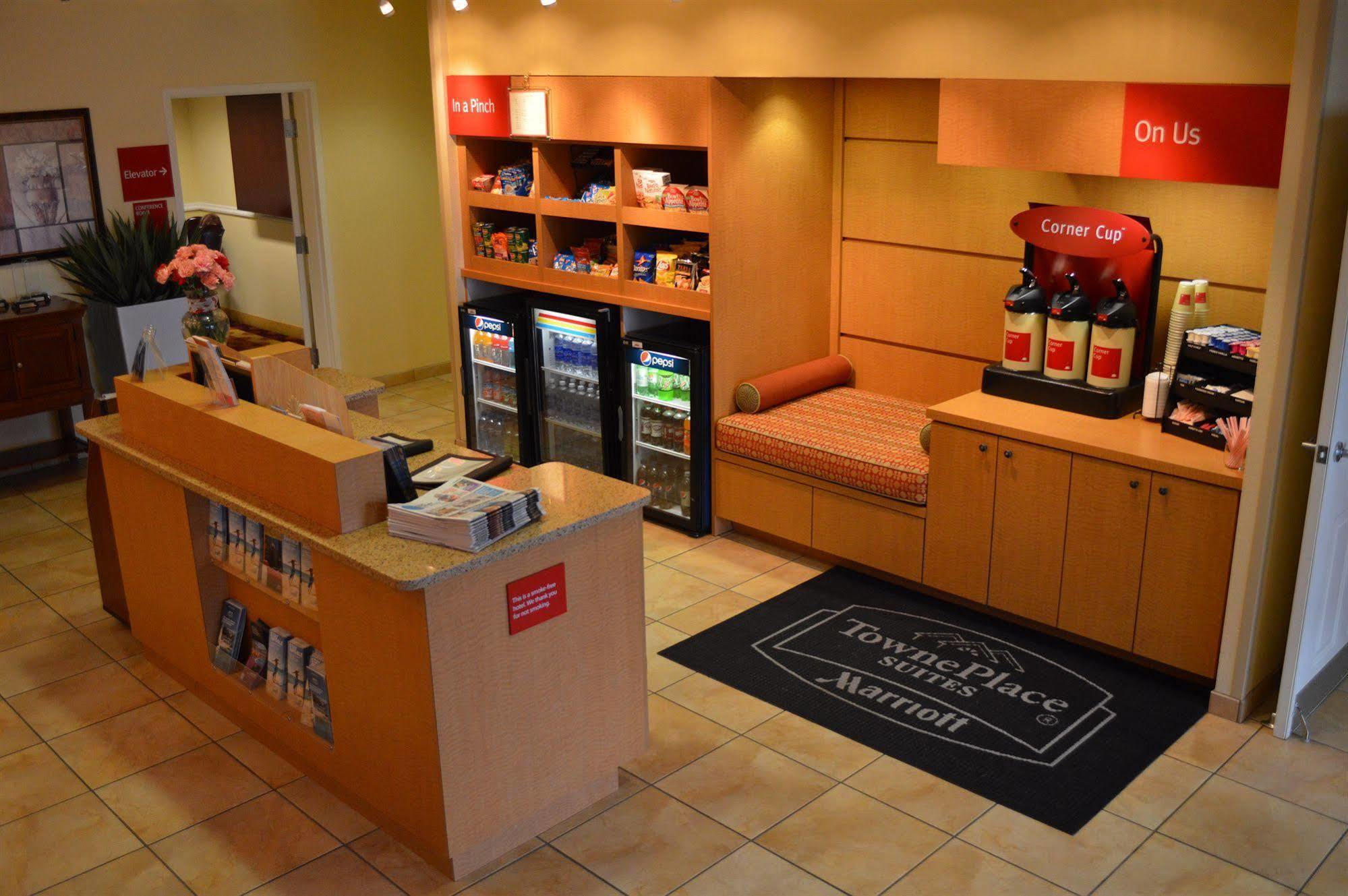 Towneplace Suites Stafford Luaran gambar